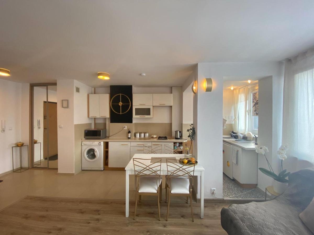 Vicky - New Apartment Centrum Srodmiescie Βαρσοβία Εξωτερικό φωτογραφία